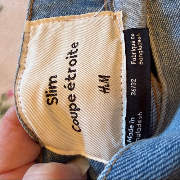 H & M Light denim Slim Fit- Size 36x32 - Picture 7 of 7
